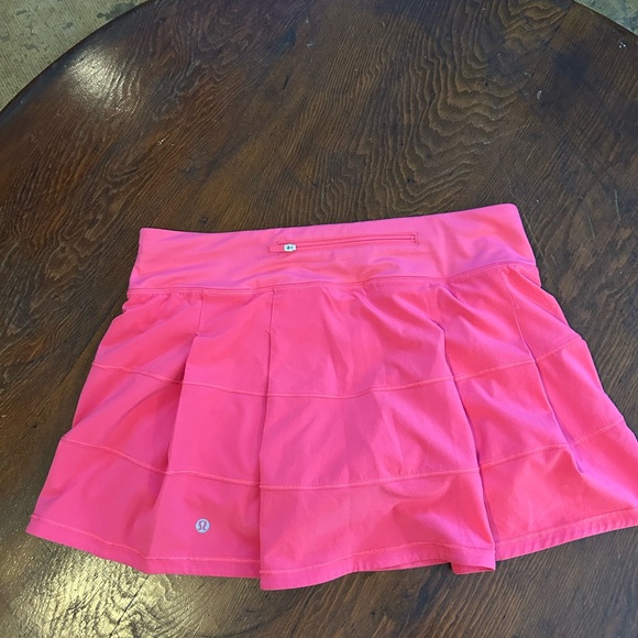 Lululemon - Picture 2 of 6